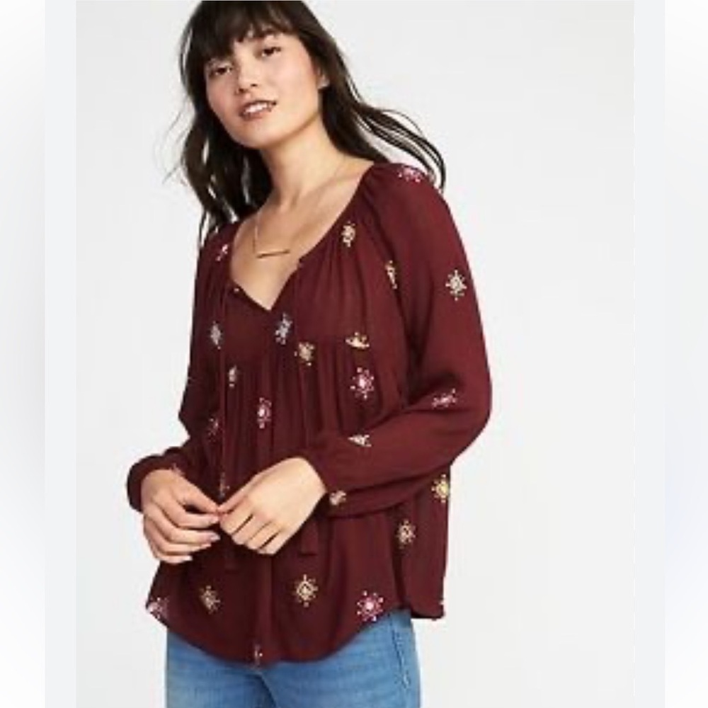 Old Navy Sexy Swing Boho Babydoll Peasant Top Geometric Print Burgundy M NEW